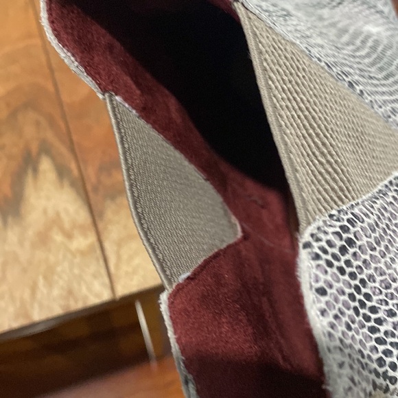 Toms Kelsey Wedge Bootie size 9.5 - Picture 5 of 9